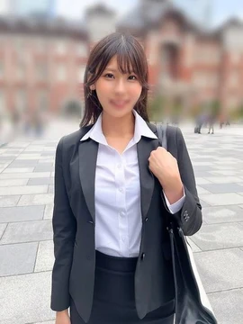 FC2-PPV-4862899 *First-time only* I turned a beautiful woman in her late twenties (28) working at a foreign IT company into a slutty slut whose pussy juices wouldn't stop flowing after work sex [oral ejaculation & internal ejaculation] (Hinami)