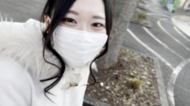 FC2-PPV-4305109 1 week limited price! - [No] Minato-chan, a new hairdresser, has clear white skin, is always smiling, and has an obedient personality! - Although she seems shy, she actually likes naughty things. - Creampie SEX + bonus blowjob video