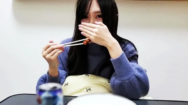 FC2-PPV-1697756 [Leaked] Sakamichi ex-girlfriend with fair-skinned legs. - I cooked my ex-girlfriend with flirting in bed.
