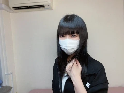 FC2-PPV-4611970 [Limited quantity 50 % off first quantity] [Cute with instinct! - ] A woman who allows her boyfriend's raw fucking can be done right away! - Enjoy the exquisite blowjob and vagina of a neat cafe clerk! - [Koharu (22)] [Review benefits]