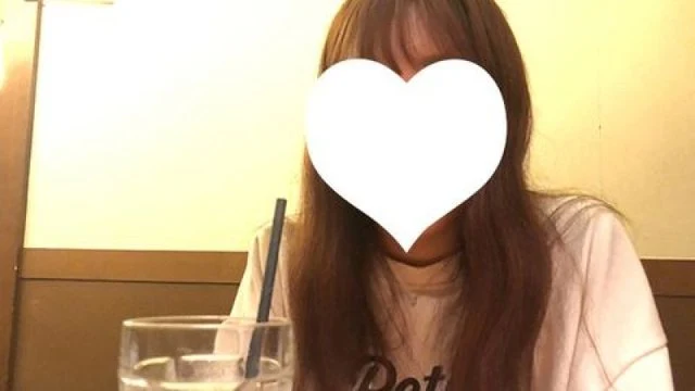 FC2-PPV-4777803 [First 30 people get 500 yen off] Manaka, 22 years old, facial. The true feelings of an erotic novice esthetician. The whole story of how she ended up getting facialized after only intending to do an interview! (043)