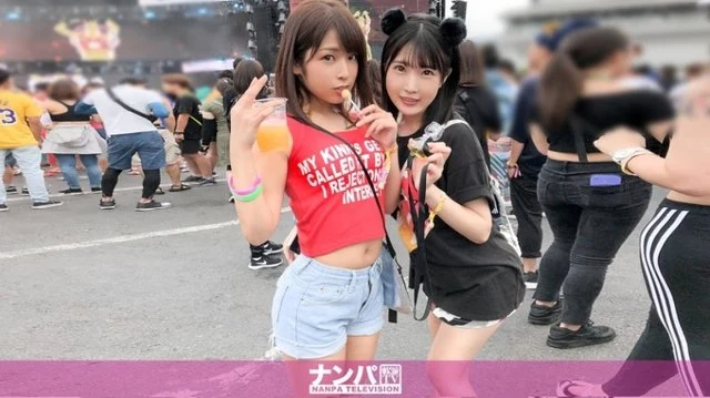 200GANA-2167 JD duo picked up at Japan's largest EDM festival! - If you bring them to the hotel under the guise of exchange between event circles and let them drink alcohol and make them funyafunya, a secret 4P festival will be held