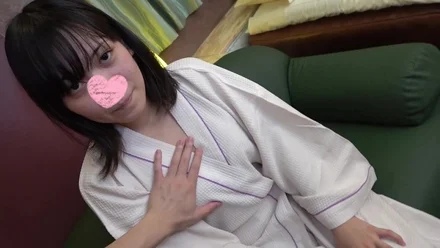 FC2-PPV-2799211 A naive girl with black hair and beautiful breasts. - She is a plain girl with a sad face and likes her body. - She secretly removes the rubber and does not notice the vaginal cum shot.