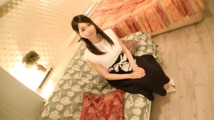 SIRO-3879 [First shot] [Neat baby-faced system] [Her first experience] A beautiful receptionist charms you with a stupid face outside of work. - She is a neat gap blowjob who likes cocks. - She feels a pussy bigger than her boyfriend in the back of her vagina. - AV application on the net AV experience shooting 1062