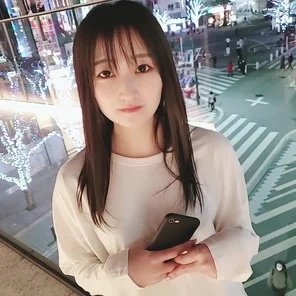 FC2-PPV-2728914 [Exposed face] Black hair slender beautiful girl. - When she exposed Gonzo, she lured in the toilet and played five consecutive vaginal cum shots with the employees.