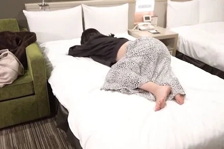 FC2-PPV-2721362 [Individual photography / creampie] A couple I met at a hub bar. - The man loved amateur Gonzo works and was the owner of the desire to be taken down, and the woman was a pervert with too good sensitivity.