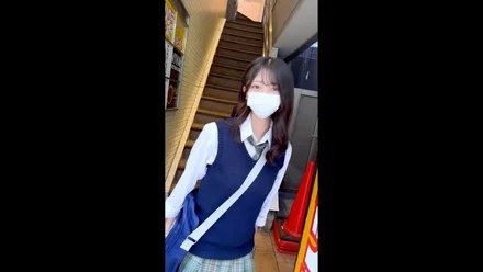 FC2-PPV-4607468 [Topical work] An 18-year-old idol trainee whose activities are under fire and on hiatus. - Appearing on FC2 without any trace of remorse, the forbidden video is released for the first time.