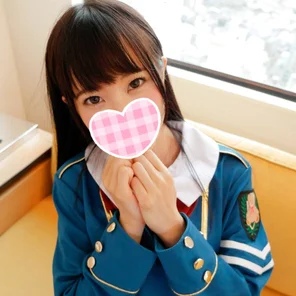 FC2-PPV-1035667 [Personal shooting] [Appearance] 18-year-old idol college student layer and personal photo session [Gonzo]