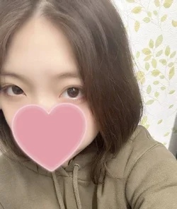 FC2-PPV-4637972 [Completely amateur first shoot] Shy and cute sweet potato 18 years old It's dangerously raw insertion, but it feels so good... There is a bonus