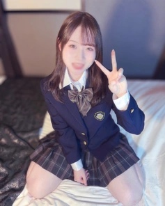 FC2-PPV-4845383 [The Complete Return of the Pervert Gentleman x The Arrival of the Black Ships of AF] The legendary master of AF is back in action. Watch as 18-year-old Haruka, who doesn't know what to do, surrenders her body and mind to a 20cm+ giant cock, experiences her first ever creampie, and then some legendary anal sex.