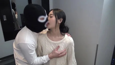 FC2-PPV-4396685 Kansai is a light and cheerful 18-year-old with outstanding style. - Release your sexual desire with a man's cock rather than masturbation! - The tightness of the enchanting pussy that captivates men makes her ejaculate and ejaculate!