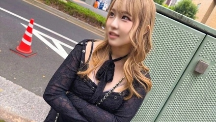 FC2-PPV-4865707 [Blonde Masochist] Super cute blonde** gets her throat brutally fucked hard and goes wild [Teary-eyed poor thing]