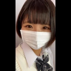 FC2-PPV-4542357 18 years old from Okinawa, everything from meeting to second round creampie, master will be sent while supplies last