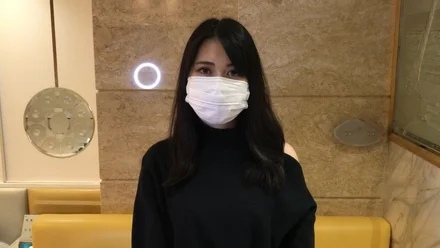 FC2-PPV-2339848 A 25-year-old beautiful cabin attendant who is in need due to the corona crisis. - Drive her poker face to the verge of throwing up with Irama Cum.