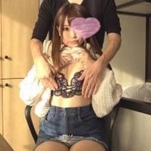 FC2-PPV-1565250 [No] Manaka-chan, a daddy active girl, is usually shy and neat, but she suddenly changes with sex and is very satisfied with vaginal cum shot. - selfie】