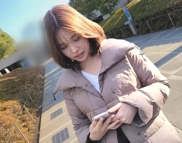 FC2-PPV-4319297 [Personal] A beautiful Instagrammer who shares her gorgeous days. - Her identity is a fiction to satisfy her desire for approval, and she desperately tries to make ends meet with creampie entertainment in her impoverished life with a child. - .