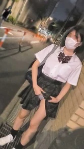 FC2-PPV-3101462 Inserting toys in the park and taking a walk at night / taking them home for vaginal cum shot ~ prefectural regular school part-time course ② Fair-skinned busty beautiful girl / woman ③ ~