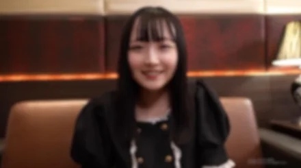 FC2-PPV-4739587 3 days! Half price! [First shoot] [Half inside, half outside] This mysterious girl who works at a con cafe is a very sensitive, lewd, and masochistic woman. Her hairy pussy and big, mysterious eyes, and her captivating atmosphere will awaken your penis, and you'll be in high spirits with 4 ejaculations in one go.