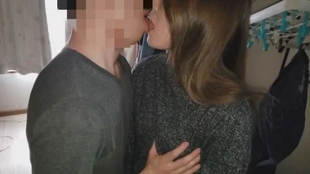 FC2-PPV-1262088 [Individual] An old friend's wife who can put a thick penis at home when her husband left, panting with a sad expression.