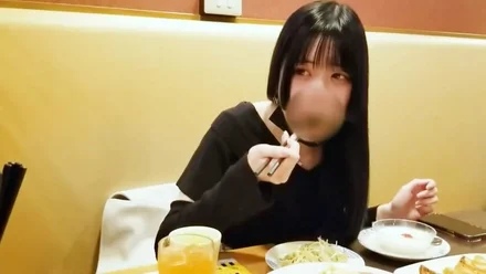 FC2-PPV-3269732 * Limited to 3 days for the first time 2780pt 1280pt [Uncensored] Creampie from a serious slender JD and a family restaurant date