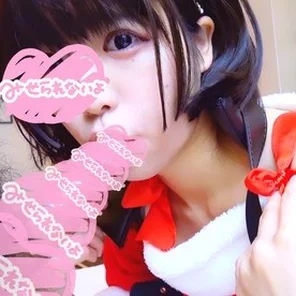FC2-PPV-1618084 Erotic Santa Bombing with delight to wear open legs! - It hangs down and makes a vulgar noise and firmly to the back of the throat. - There is a bonus video [Personal shooting]
