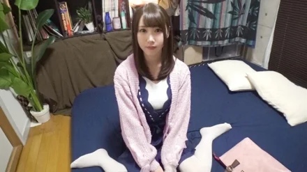 SIRO-3772 Musical actress appears in AV? - ? - A perverted nature hidden behind a cute and neat look Playing with a man with the same hips as an actor Applicant amateur, first AV shooting 72