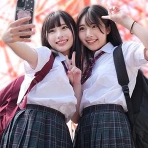 748SPAY-524 M -chan & H -chan