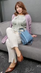 FC2-PPV-1944556 [Individual/Amateur] A 42-year-old beautiful wife who can't stop having sex with her brother-in-law. - Private Video Betraying Her Husband And Getting Her Young Body Seeded [Leaked / First Special Price]