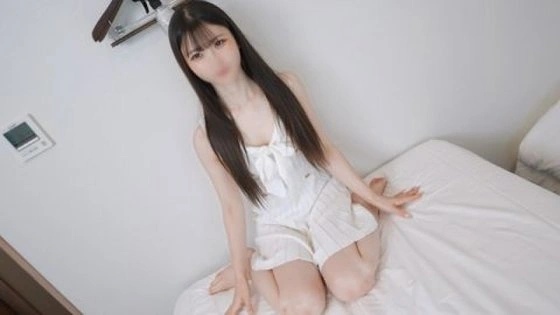 FC2-PPV-4980119 [First Shoot] SSS-Rank! A pure white angel. 19-year-old Uru-chan, who attends a certain famous university and aspires to study abroad. A round-faced, idol-type, black-haired absolute beauty. Her nipples and pussy are a divine pink, and she's both beautiful and talented. A perverted old man's dick will thoroughly fill her up with massive amounts of cum and mark her with his DNA.