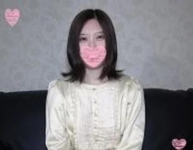 FC2-PPV-1304781 [SSS-class beauty] Complete appearance Experience studying abroad in France, the home of art Massive vaginal cum shot for the first time to an elegant boxed girl