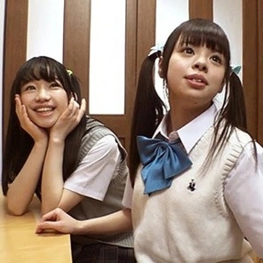 492MERC-236 Yuuna & Mimi & Ayu & Yuna