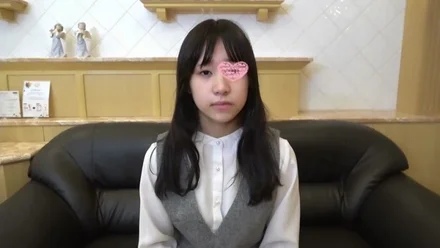 FC2-PPV-2043374 "Dear sir. Mom, you can save money by yourself." 144 cm younger sister-like poor student Sakura-chan. - The trajectory that tears and $ fell on her brave figure.