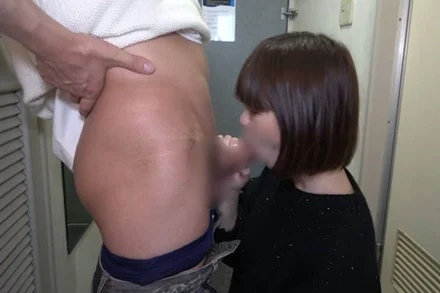 FC2-PPV-4355344 *Initial quantity limited to 930 points* [Face] [3some/Creampie] A married woman whose husband used her ID without permission and forced her to borrow money will not be able to pay the interest, so we will expose her. - Third edition