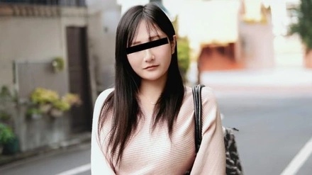 10musume-061326_01 A hostess on her day off gets cummed inside so hard she loses consciousness