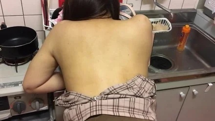 FC2-PPV-1230705 I took a gonzo shot of my junior wife at the company naked in my junior's home kitchen