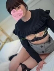 FC2-PPV-1098715 [Personal shooting] 25th shooting Natsuki 18 years old Squirting raw rape cum shot video of a slightly shadowy beautiful girl I was able to take it very beautifully [Amateur video]