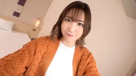 SIRO-4752 [First shot] [Tall slender] [Extreme grind at the cowgirl position] Discover a library receptionist with neat looks and beautiful legs. - Her violent piston makes her supple soft skin flushed, and she shakes her body many times and dies.. AV application on the net AV experience shooting 1729