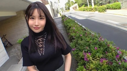 SIRO-5128 [Super Binkan Oma Ko] Advent of an angel in a white coat with a strange erogenous zone! - I was embarrassed by my first gonzo, but I felt the pleasure of coming again and again while biting my lower lip! - [First shot] AV application on the net AV experience shooting 2019