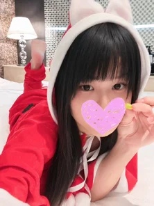 FC2-PPV-4588969 1240 points until 1/5!! [Uncensored] Flirting with Santa, who is cute like a fairy! The neat and clean young lady I admire is seriously excited and has close-up creampie sex!!