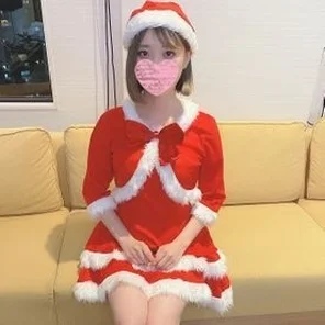 FC2-PPV-1616189 Overwhelming Santa fluttered down on a holy night I wasn't told "I'm a present ", but I returned plenty of sperm ~ [Personal shooting]