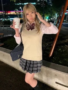 FC2-PPV-3882681 *Limited quantity for the first time* [Individual shooting/Creampie] Blonde "huge breasts" gal J Mahiru 18 years old