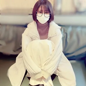 FC2-PPV-3248648 Real Gachi! - It's that girl I saw as a child actor! - (Sweat) I took a picture, but is it okay...