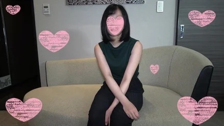 FC2-PPV-1452500 [SSS Complete Appearance] 19-year-old Superb Slender Beautiful Girl With The Second Meat Stick In My Life, I'm Going To Cum In The Bathroom Or On The Bed