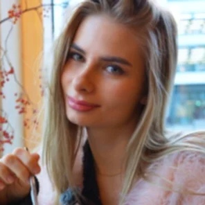 FC2-PPV-4634161 First shoot! - Serious angel! - The cutest Xenia ever. - I'm a Ukrainian who just became a 20-year-old. - When he inserts his dick, he cums loudly with a loud scream, and creampies inside his beautiful, tight pussy. - 4K60p