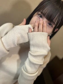 FC2-PPV-3212073 [Uncensored] Alisa who just graduated from school, half and super cute. - I wanted to save money, so I opened the app for the first time in a while and looked for a job.