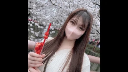 FC2-PPV-3280152 First shooting / appearance! - ! - Limited 1980pt until tomorrow! - ! - Exhausted from working all night, she went to see cherry blossoms with a big-breasted nurse. - !