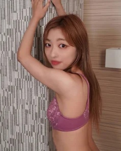 FC2-PPV-3662858 [Uncensored] A former national athlete who retired after becoming pregnant. - Exposing the well-trained muscles and stretch marks, the shrimp warps to a continuous climax! - The athlete's sexual desire doesn't stop when he sees a penis for the first time in a long time and cums in large quantities!