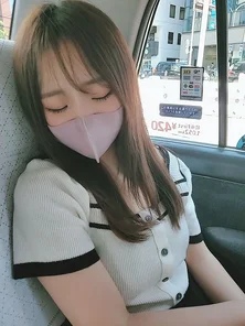 FC2-PPV-3037045 [Owned work / outflow] A junior girlfriend who is fair-skinned and slender and has good sensitivity. - While listening to her boyfriend's complaints, she brought her to her room and ejaculated over her raw vagina.