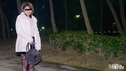 10musume-041216_01 Amateur Gachinanpa ~I picked up a girl who seemed to be free on her way home from a part-time job~