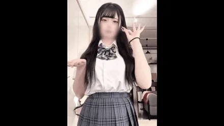 FC2-PPV-4750044 Dirty sex with the super cute busty high school girl who went viral on TikTok [She's not good at studying but she cums quickly, so I'll love creampieing her 100% pussy] F-cup Himeka-chan's first shoot, Aoharu Killer (4K, 44 mins)